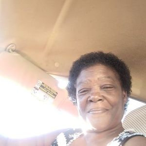 Meet your Posher, Linda